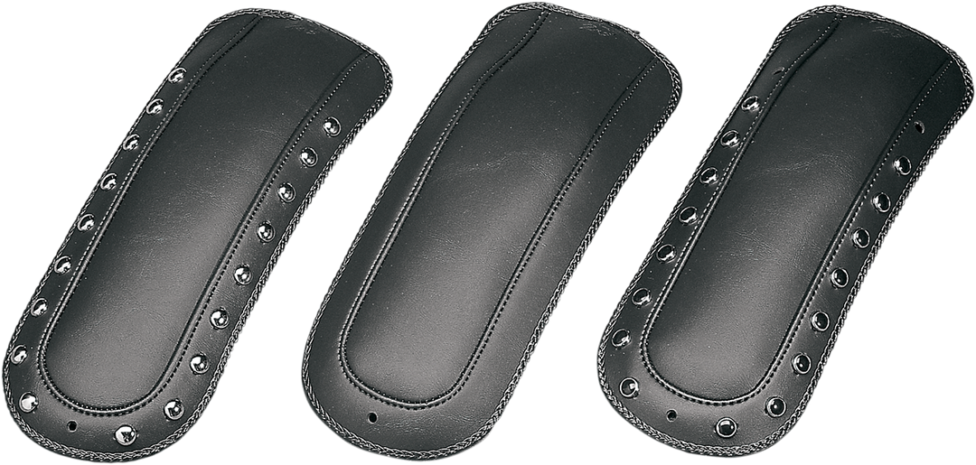 MUSTANG Fender Bib - Smooth Black Pearl-Centered Studded - Black - HD Touring '97-'21 78036