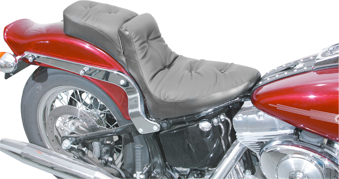 MUSTANG Regal Duke Seat - Softail '00-'05 75049