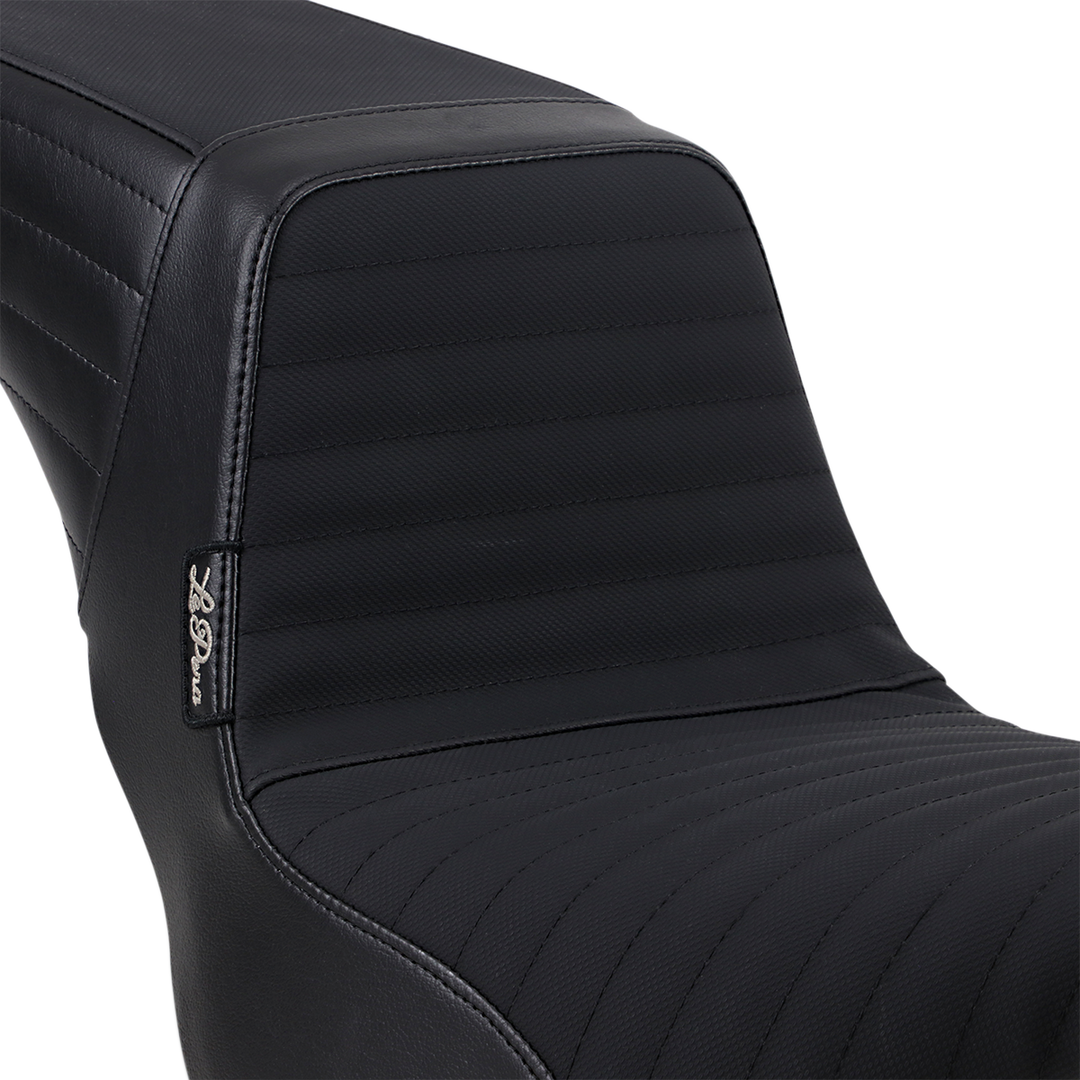 LE PERA Kickflip Seat - Pleated w/ Gripp Tape - Black - Softail '18-'23 LYR-590PTGP