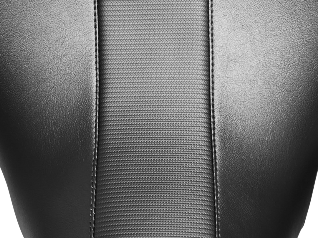 LE PERA Maverick Seat - without Backrest - HR Black Carbon Fiber Inlay - Black - FL '08-'23 LK-957HR3