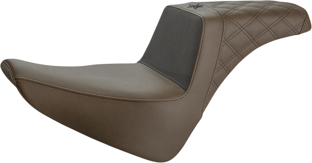 SADDLEMEN Unknown Industries Seat - Front Carbon Fiber/Black Gripper Lumbar/Rear Lattice Stitch - FL '18-'22 UN18-33-173BR
