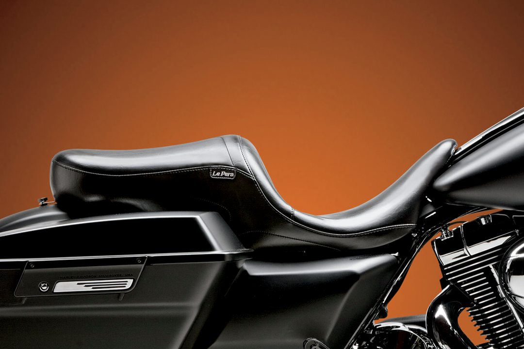 LE PERA Maverick Up-Front Seat - Without Backrest - Smooth - Black - FL '08-'25 LKU-957S