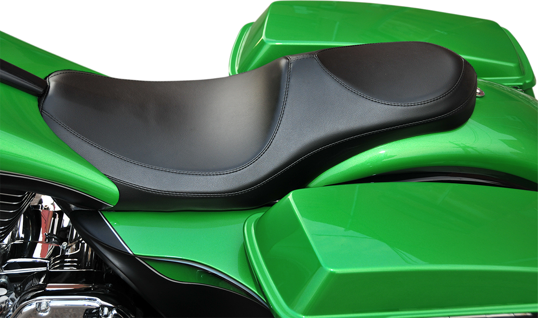 LE PERA Villain Seat - Smooth - Black - FL '08-'23 LK-817PY