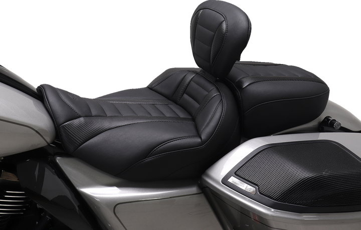 MUSTANG Deluxe Touring Solo Seat - w/ Backrest - Black Stitch - FLT/FLH '23-'25 89401