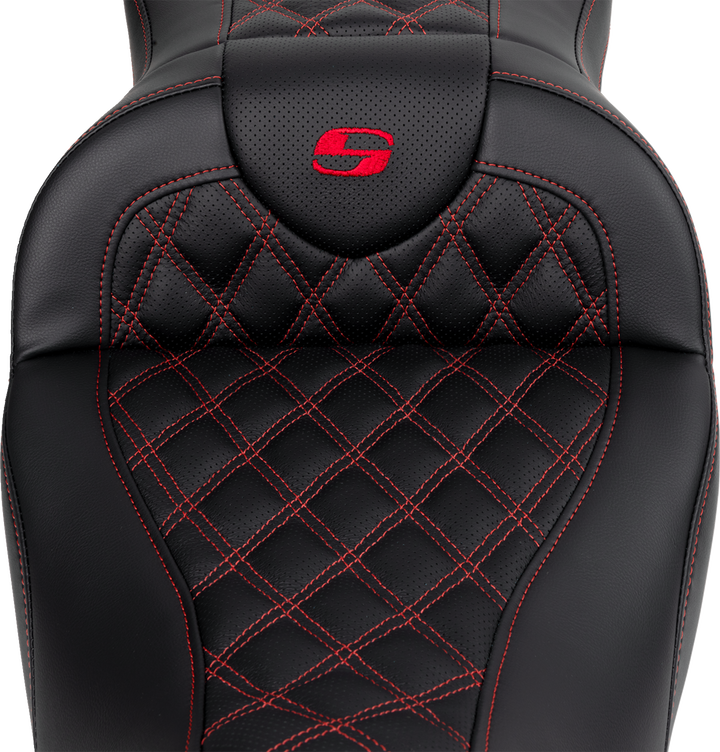 SADDLEMEN Roadsofa™ Seat - with Backrest - Red Stitch - FL '08-'23 808-07B-182B4