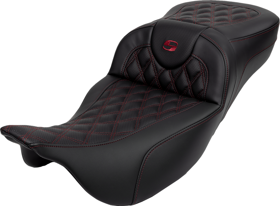 SADDLEMEN Roadsofa™ Extended Reach Seat - Lattice Stitch - Wine Berry Stitch - with Backrest - FL '08-'24 808-07B-184B8