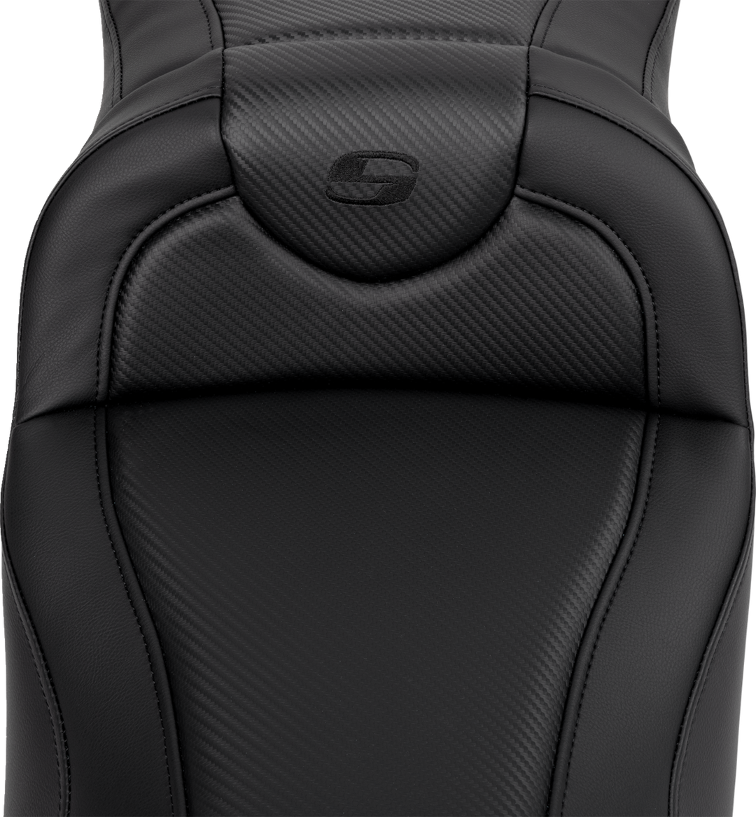 SADDLEMEN Roadsofa™ Extended Reach Seat - Carbon Fiber - Black Stitch - without Backrest - FL '08-'24 808-07B-18600