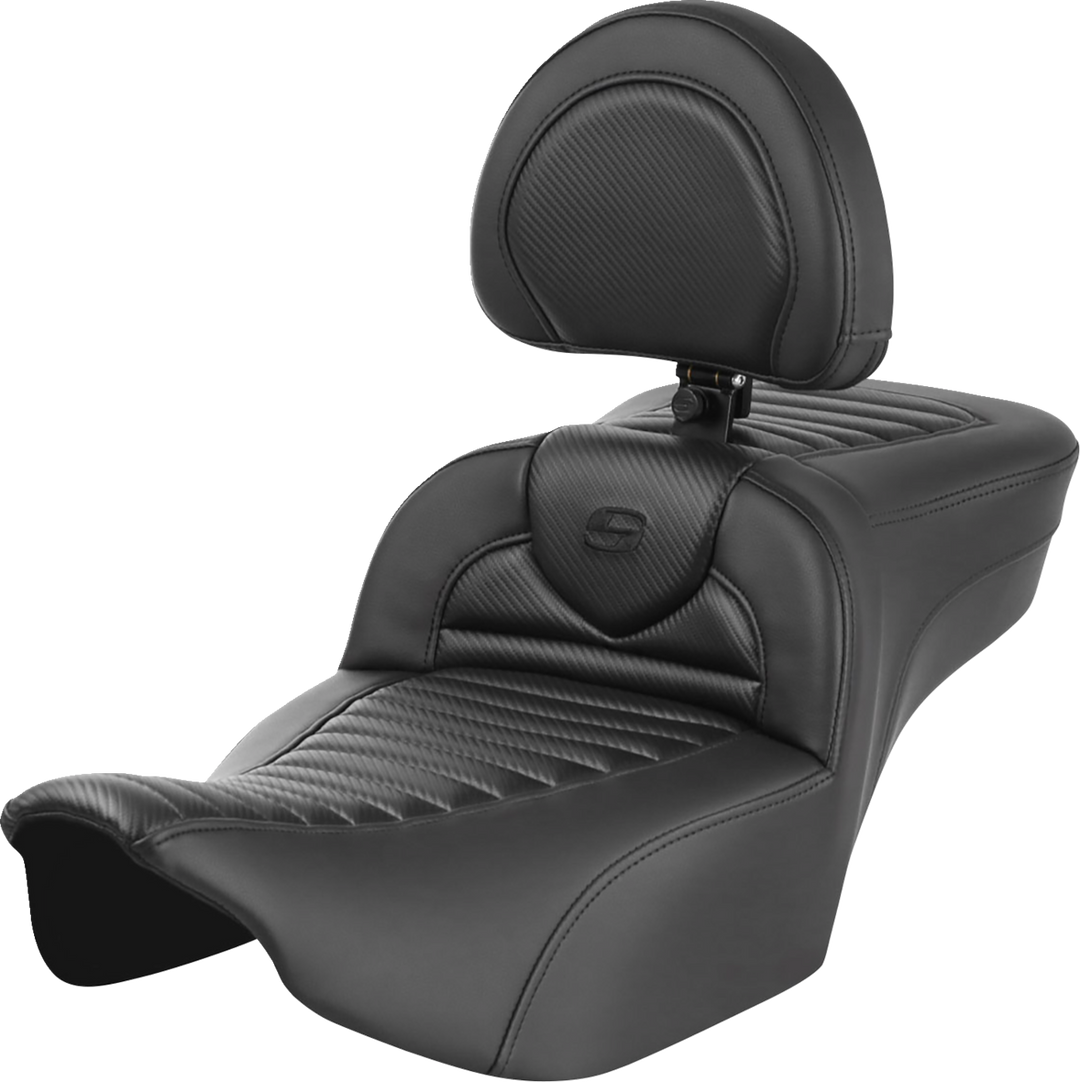 SADDLEMEN Roadsofa™ Extended Reach Seat - with Backrest - Tuck-n-Roll - Carbon Fiber - FLTR/FLHX '23-'24 823-07-205B0