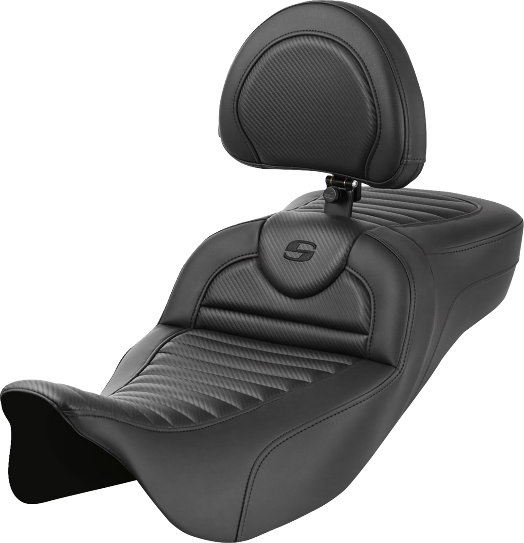 SADDLEMEN Roadsofa™ Extended Reach Seat - with Backrest - Tuck-n-Roll - Carbon Fiber - FLH/FLT '08-'24 808-07B-205B0