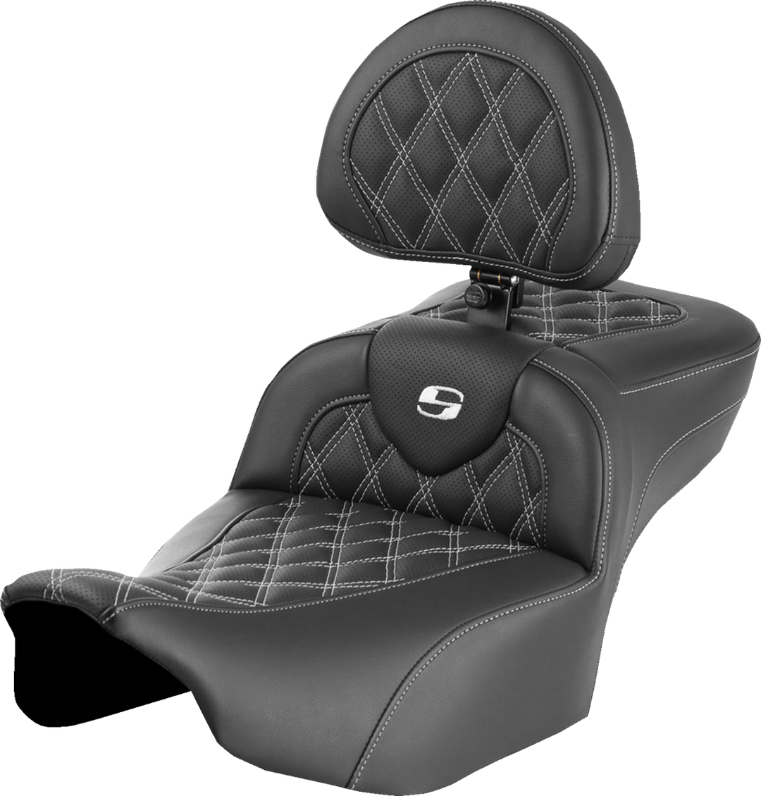 SADDLEMEN Roadsofa™ Extended Reach Seat - with Backrest - Lattice Stitch - White Stitch - FLTR/FLHX '23-'24 823-07-184B6