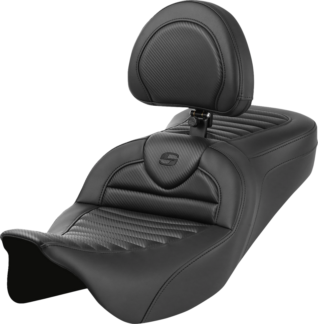 SADDLEMEN Roadsofa™ Seat - with Backrest - Tuck-n-Roll - Carbon Fiber - FL '08-'23 808-07B-204B0