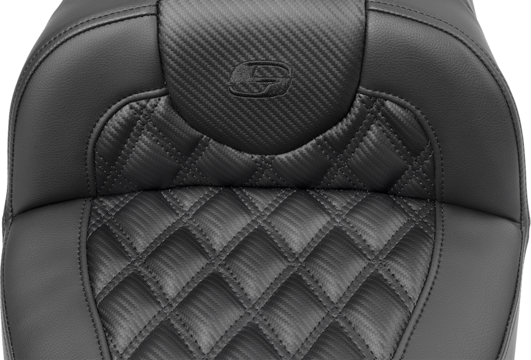 SADDLEMEN Roadsofa™ Extended Reach Seat - without Backrest - Carbon Fiber - Lattice Stitch - FLTR/FLHX '23-'24 823-07-20700