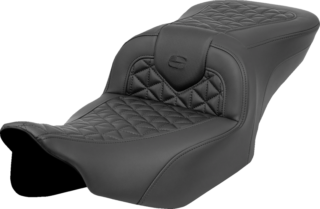SADDLEMEN RoadSofa™ Tri Gripper Seat - Standard Reach - No Backrest - FLH/FLT '23-'24 823-07-21000