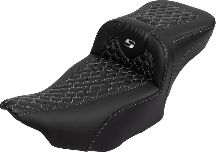 SADDLEMEN Roadsofa Extended Reach Seat - with Backrest - Honeycomb - Silver Stitch - FLTR/FLHX '23-'24 - 823-07-190B5
