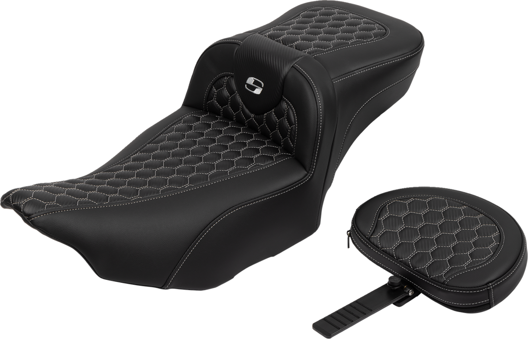 SADDLEMEN Roadsofa Extended Reach Seat - with Backrest - Honeycomb - Silver Stitch - FLTR/FLHX '23-'24 - 823-07-190B5