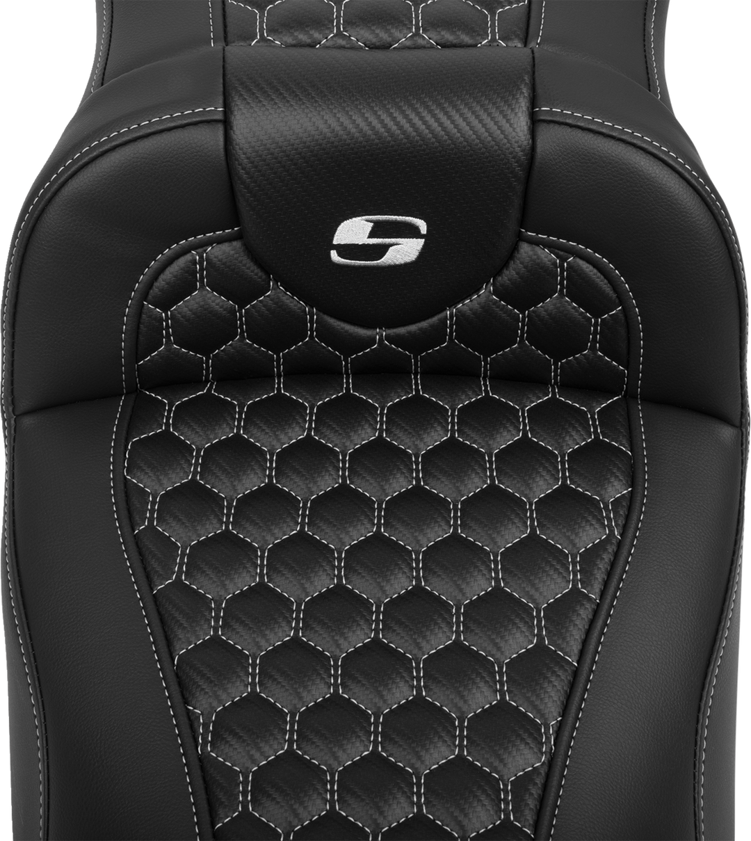 SADDLEMEN Roadsofa Extended Reach Seat - with Backrest - Honeycomb - Silver Stitch - FLTR/FLHX '23-'24 - 823-07-190B5