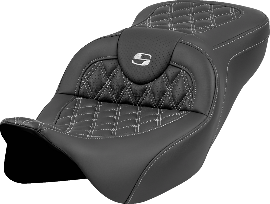 SADDLEMEN Roadsofa™ Seat - Lattice Stitch - Silver Stitch - w/o Backrest - FL '08-'23 808-07B-18205