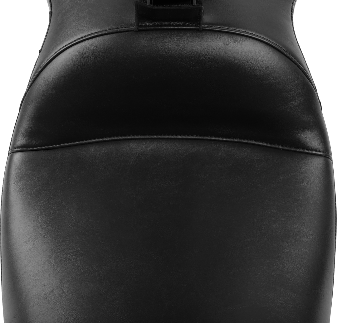 LE PERA Maverick Seat - with Backrest - Smooth - Black - FLH/FLT '23-'25 LV-957BRS