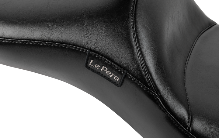 LE PERA Maverick Daddy Long Legs Seat - With Backrest - Smooth - FLH/FLT '23-'25 LV-957DLBRS