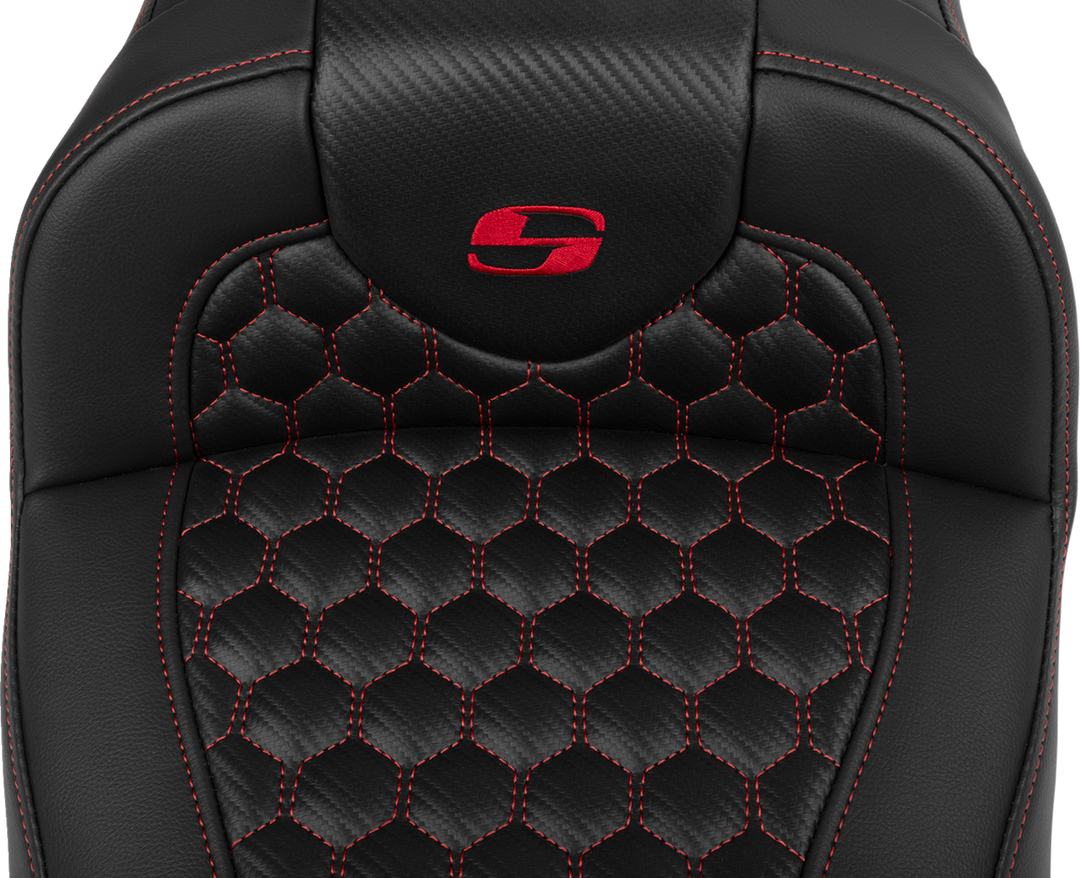 SADDLEMEN Roadsofa™ Extended Reach Seat - with Backrest - Honeycomb - Red Stitch - FLTR/FLHX '23-'24 823-07-190B4