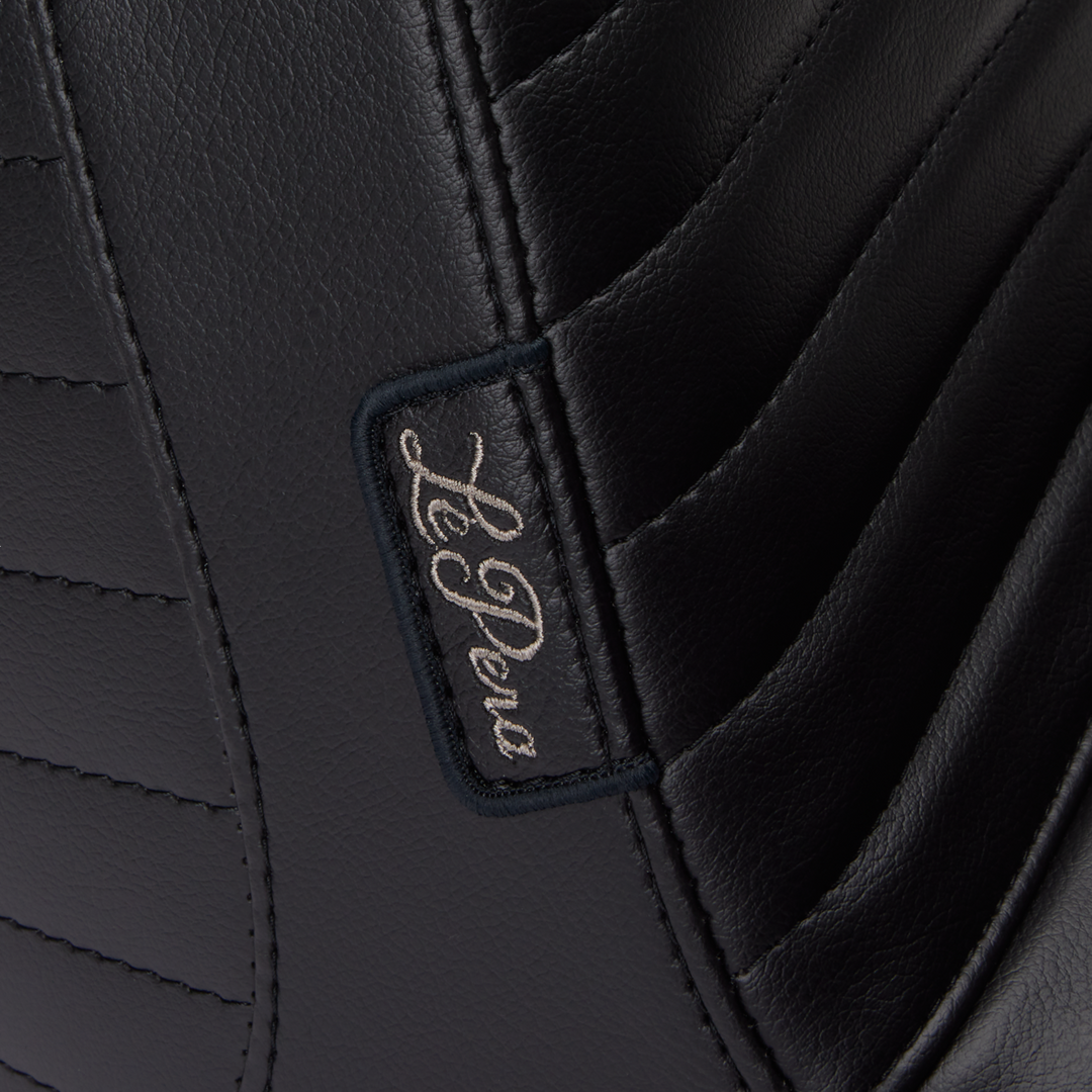 LE PERA Tailwhip Up Front Seat - Pleated - FLT/FLH '23-'25 LVU-587PT
