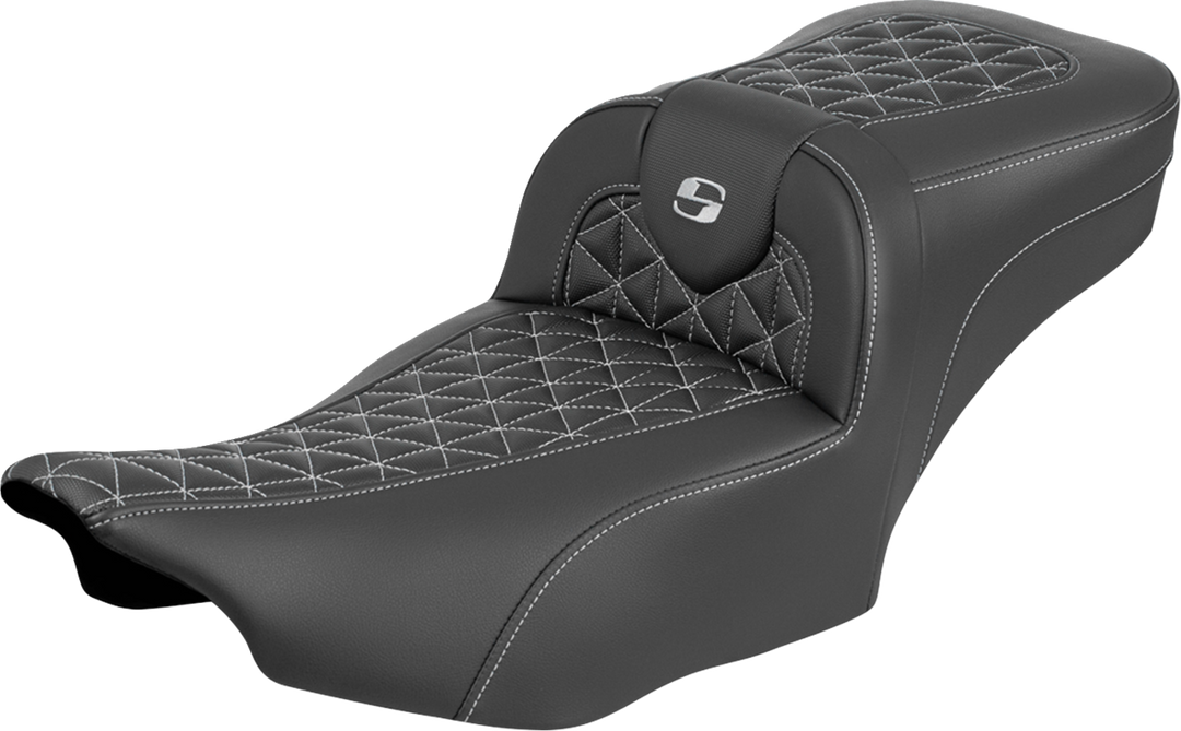 SADDLEMEN Roadsofa™ Extended Reach Seat - without Backrest - Silver Stitch - FLH/FLT '23-'25 823-07-21105