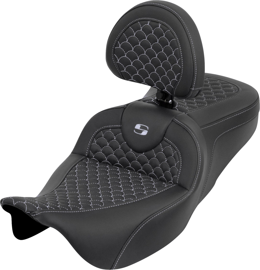 SADDLEMEN Roadsofa™ Seat - Dragon Scale - Silver Stitch - with Backrest - Touring '08-'25 808-07B-208B5