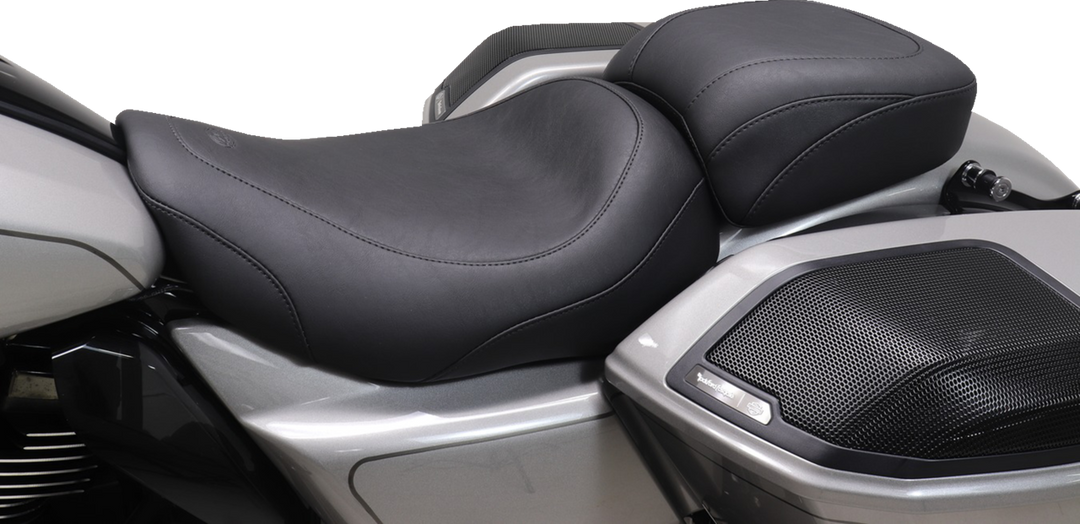 MUSTANG Wide Tripper™ Passenger Seat - Black Stitch - FLT/FLH '23-'26 88411