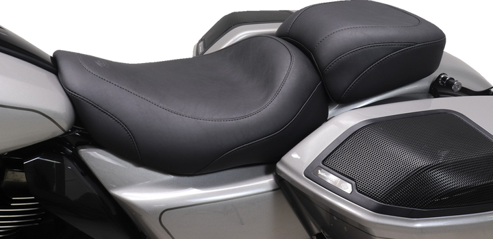 MUSTANG Wide Tripper™ Passenger Seat - Black Stitch - FLT/FLH '23-'26 88411