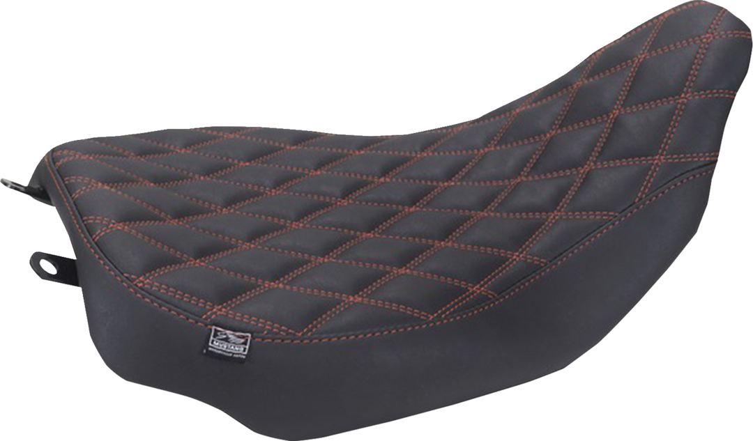 MUSTANG Runaround™ Solo Seat - Double Diamond - American Beauty Stitch - FLT/FLH '23-'26 88020AB