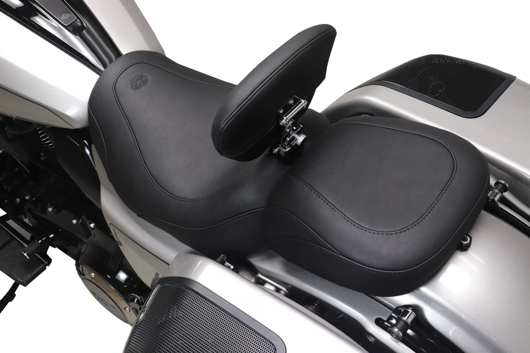 MUSTANG Wide Tripper™ Solo Seat - Backrest Receiver - Black Stitch - FLT/FLH '23-'26 89402
