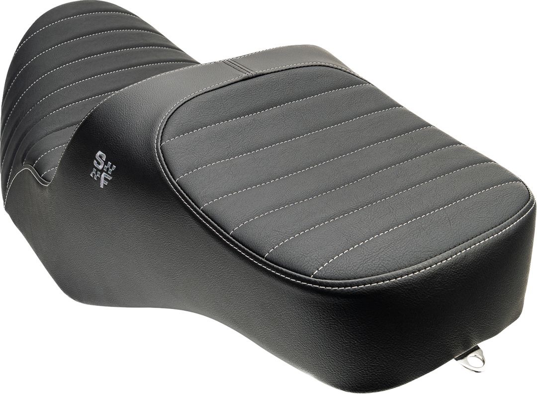 SLYFOX Chariot Seat - Silver Classic Stitch - Silver Logo - FLH/FLT '23.5-'26 4729B