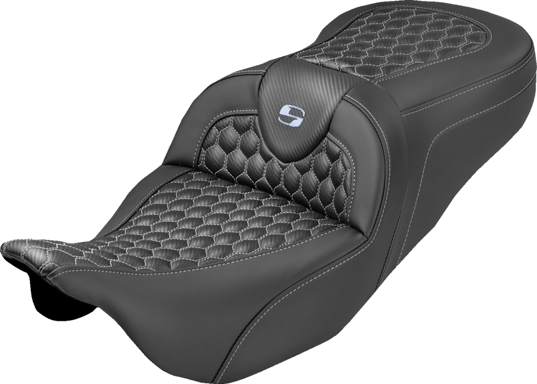 SADDLEMEN Extended Reach RoadSofa™ Seat - Honeycomb - Silver Stitch - without Backrest - FLH/FLT '08-'25 808-07B-19005