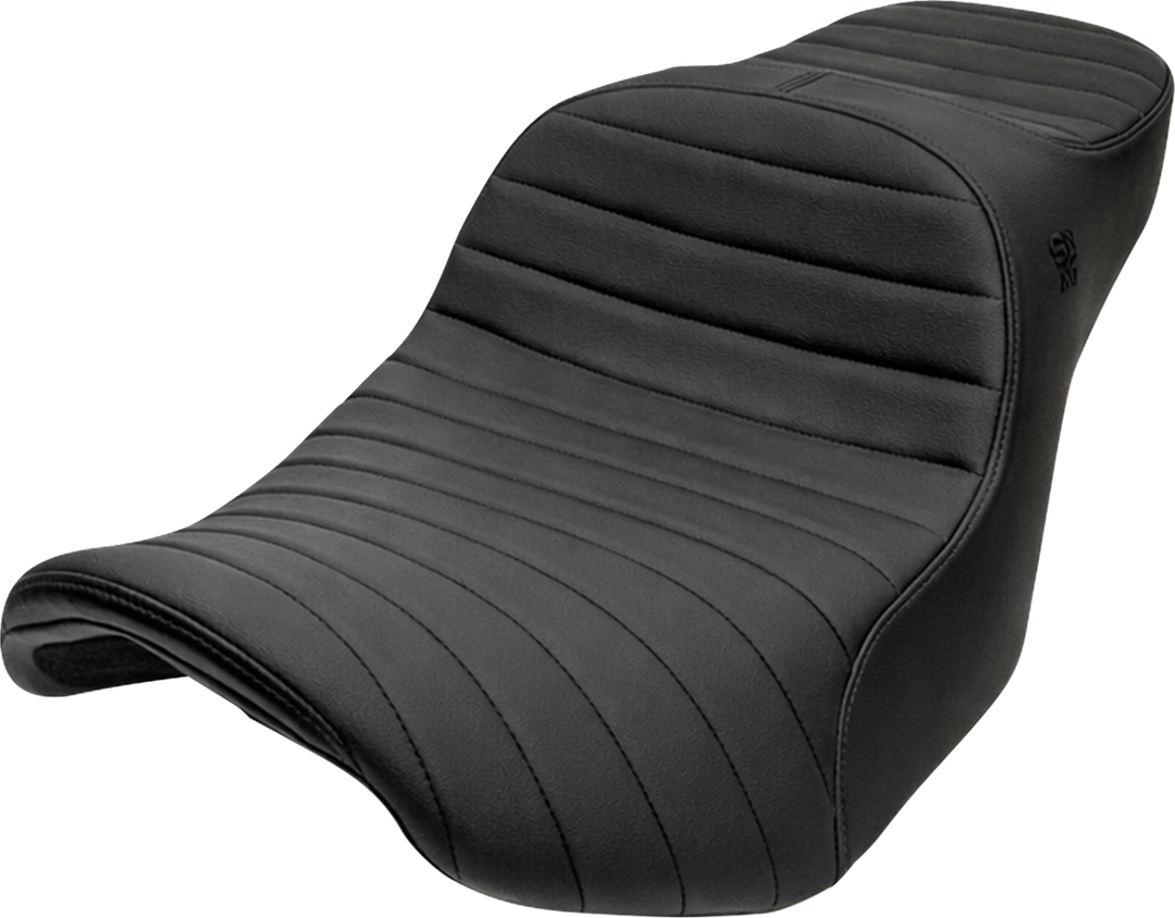 SLYFOX Chariot Seat - Black Classic Stitch - Black Logo - FLH/FLT '23.5-'26 4729A