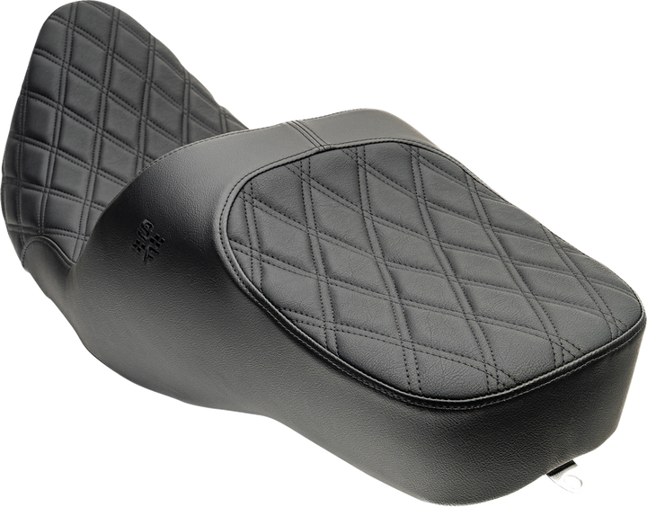 SLYFOX Chariot Seat - Black Double Diamond Stitch - Black Logo - FLH/FLT '23.5-'26 4729C