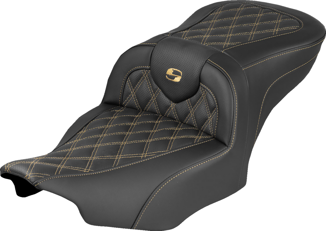 SADDLEMEN Extended Reach RoadSofa™ Seat - without Backrest - Lattice Stitch - Gold Stitch - FLH/FLT '23-'26 823-07-18407