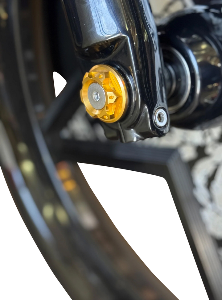 PAUL YAFFE BAGGER NATION Y-Axle with Turret Style Axle Cover Kit - Custom - Front - Gold - 1" PYO:YAXLE-07-HT-GD