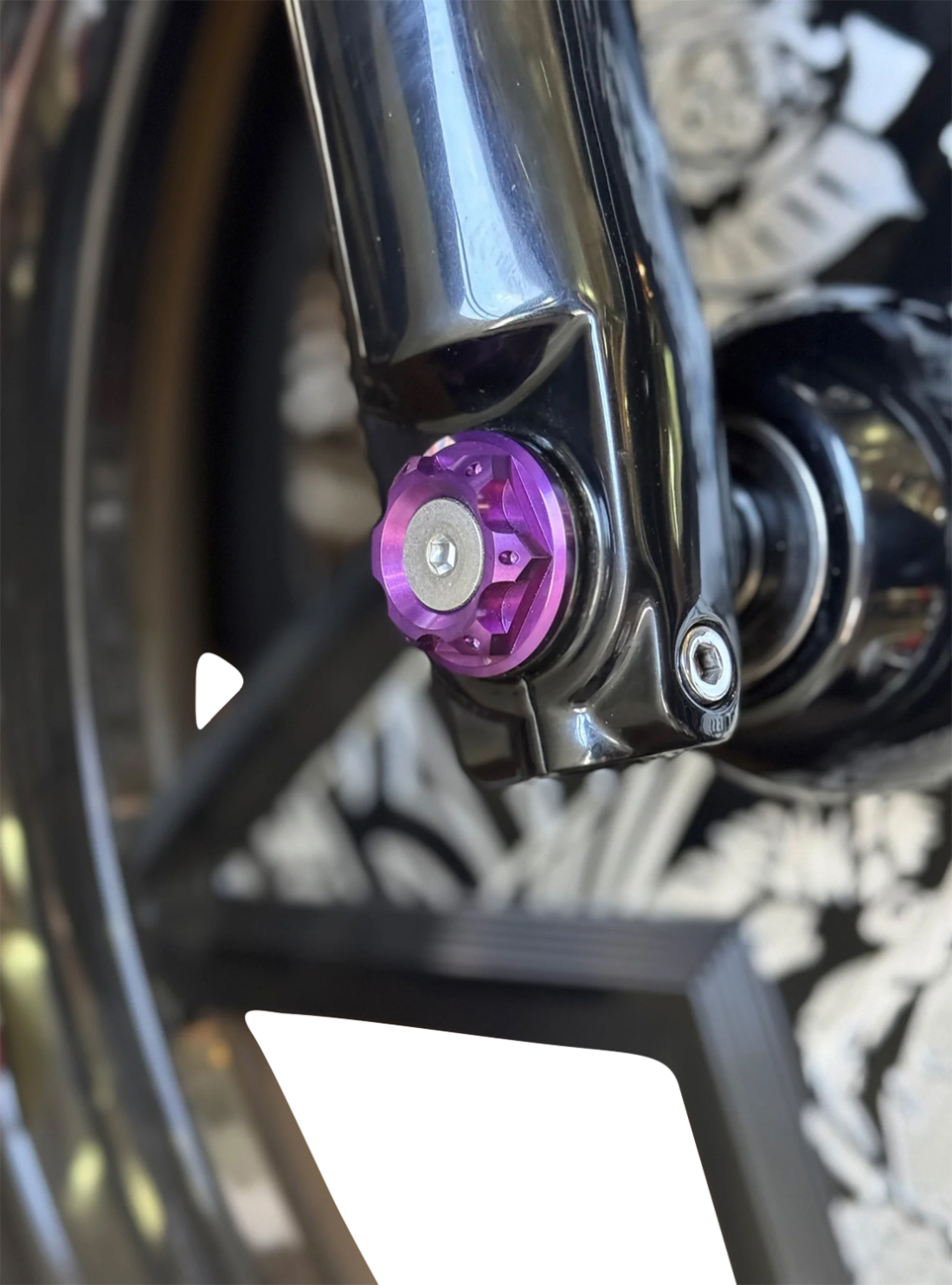 PAUL YAFFE BAGGER NATION Y-Axle with Turret Style Axle Cover Kit - Custom - Front - Purple - 1" PYO:YAXLE-07-HT-PR