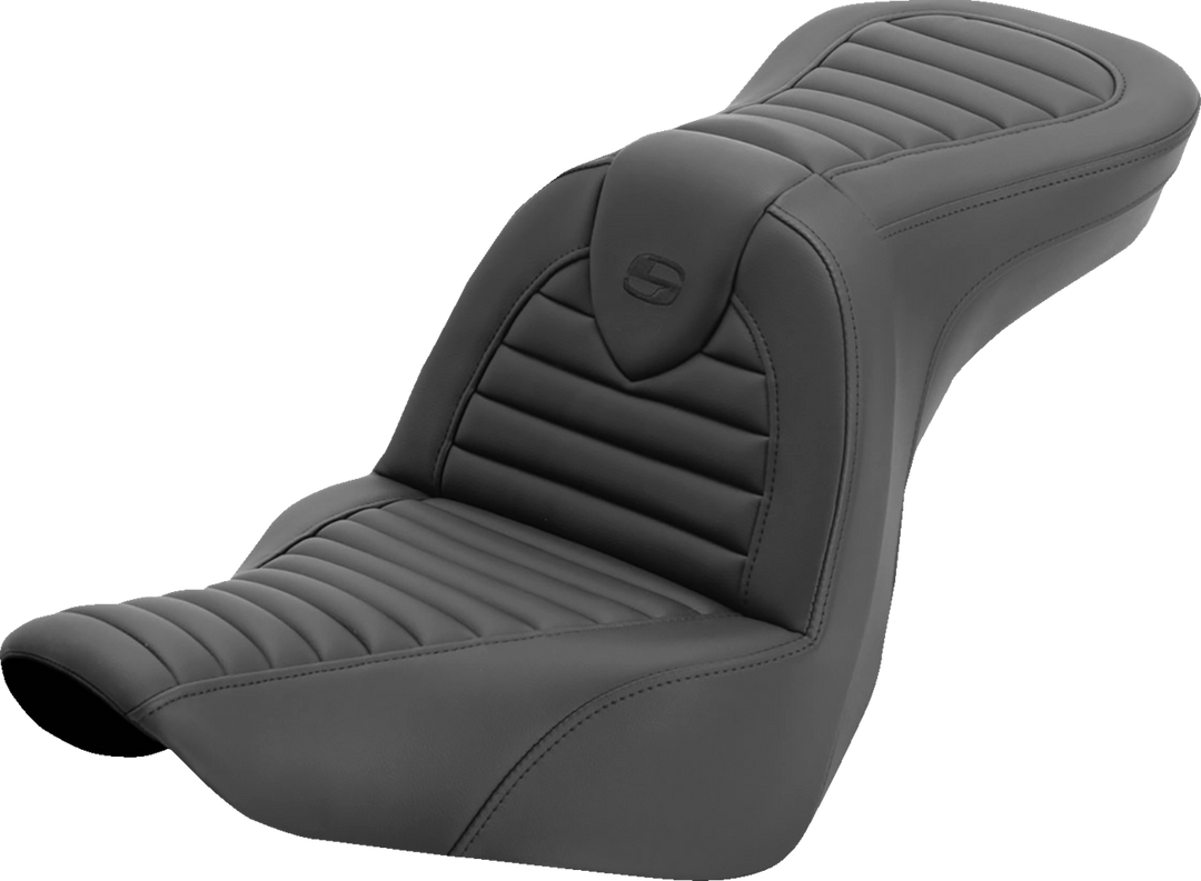 SADDLEMEN Roadsofa™ Seat - without Backrest - Tuck-n-Roll - FL/FX '18-'26 818-29-20200