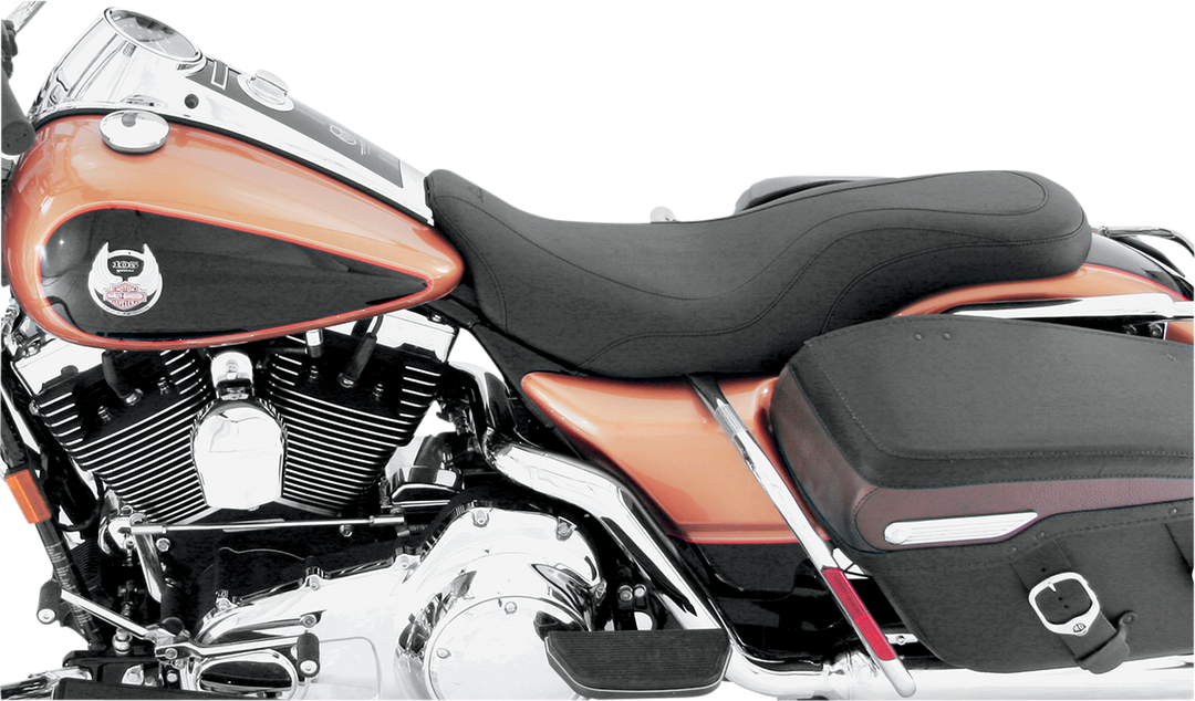 MUSTANG Day Tripper Seat - FLH/FLT '08-'25 76025