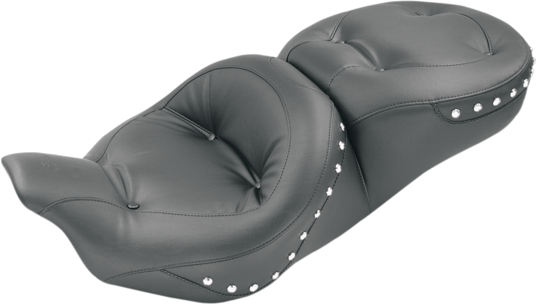 MUSTANG Touring Seat - Regal w/ Studs - FL '08-'25 76037