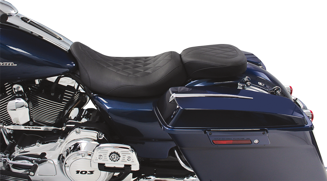 MUSTANG Wide Tripper Rear Seat - Diamond - FL '97-'25 76695