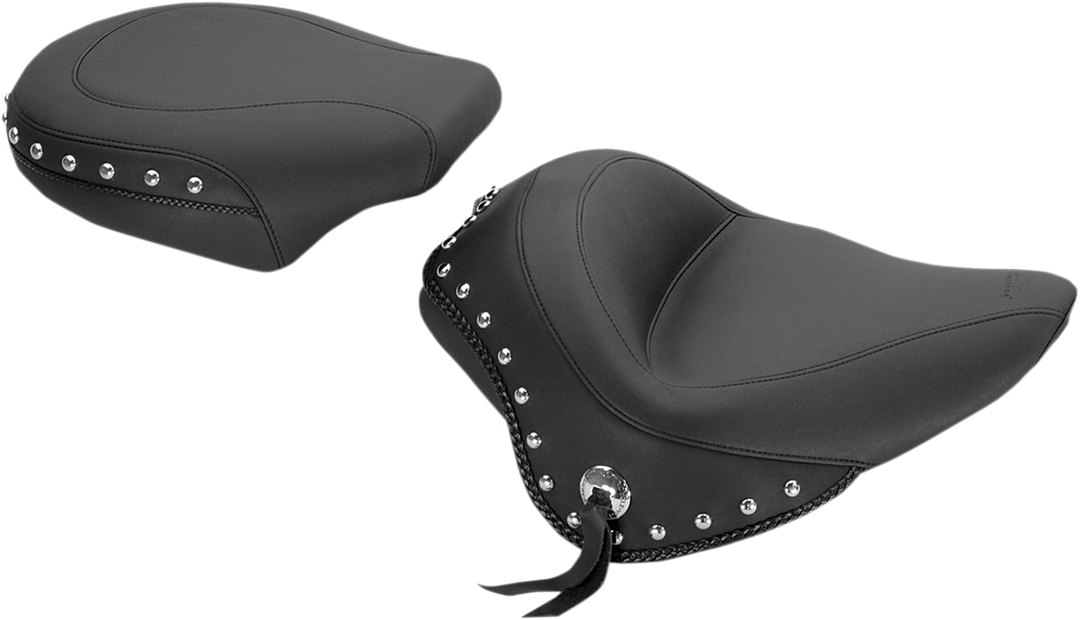 MUSTANG Touring Studded Solo Seat - FXS 76750