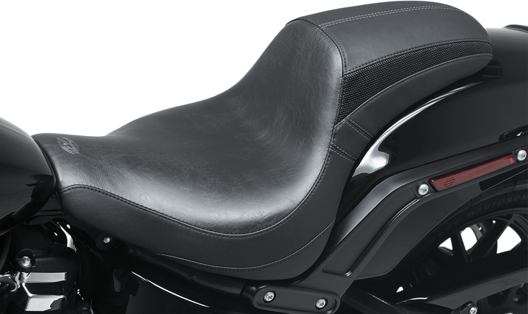 MUSTANG Tripper™ Fastback Seat - Smooth - Black - FXFB/S '18-'23 75709