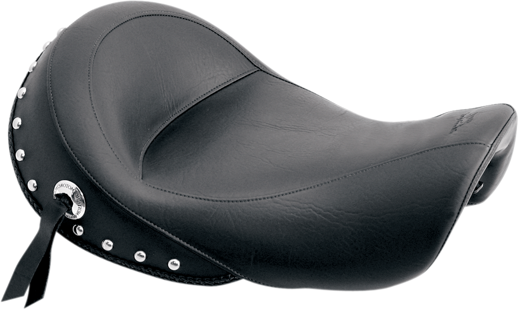MUSTANG Studded Solo Seat - FXD '06-'17 76106