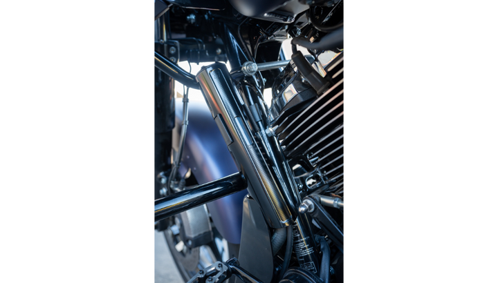 Kodlin USA Water Reservoir Cover - Gloss Black - 23.5-Up Street Glide and Road Glide -K25415