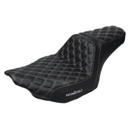 Rise Up Seat for Harley® Touring '23.5-'26 (Diamond / Silver Stitch)