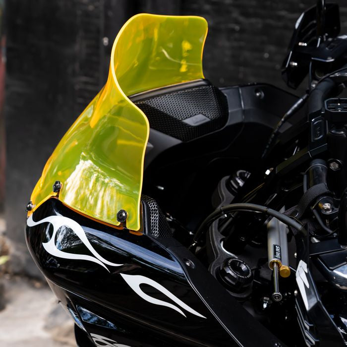Custom Color HOGWORKZ® Flowz™ 8" Windshield for Harley® Low Rider ST '22-'26 - Yellow