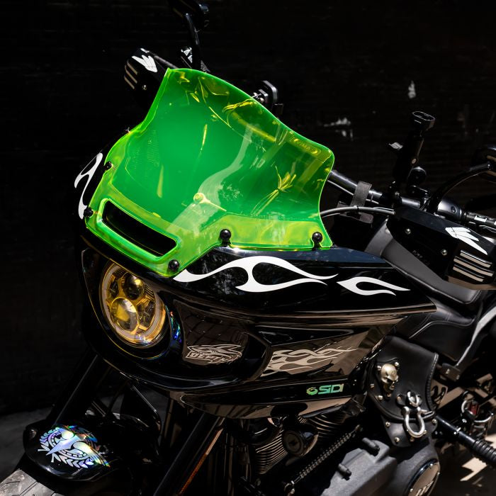Custom Color HOGWORKZ® Flowz™ 8" Windshield for Harley® Low Rider ST '22-'26 - Green